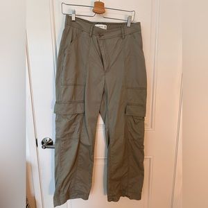 Abercrombie Relaxed Cargo Pants Olive